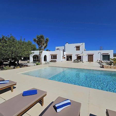 Villa Bello Сан-Антонио-Абад Экстерьер фото