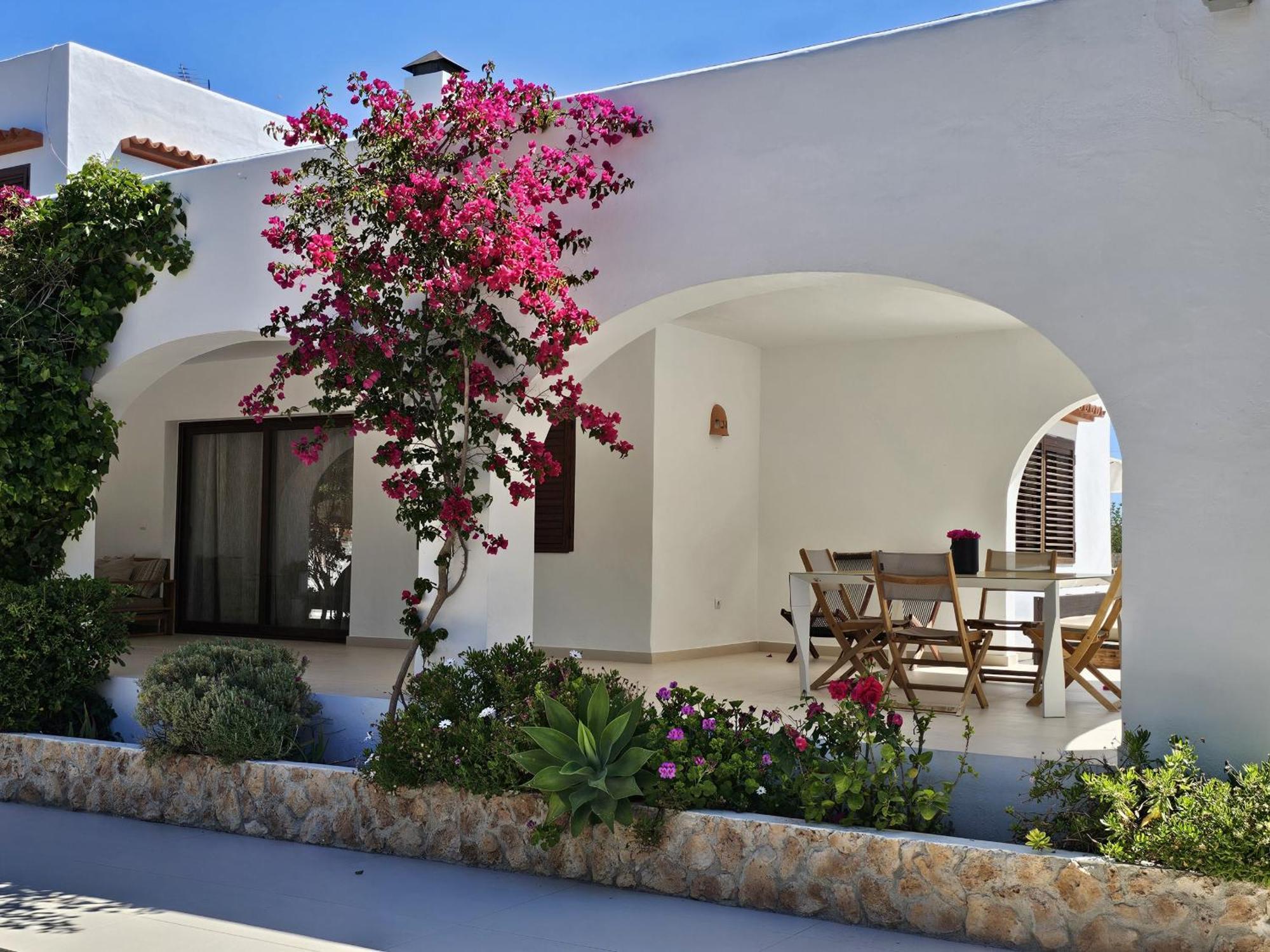Villa Bello Сан-Антонио-Абад Экстерьер фото