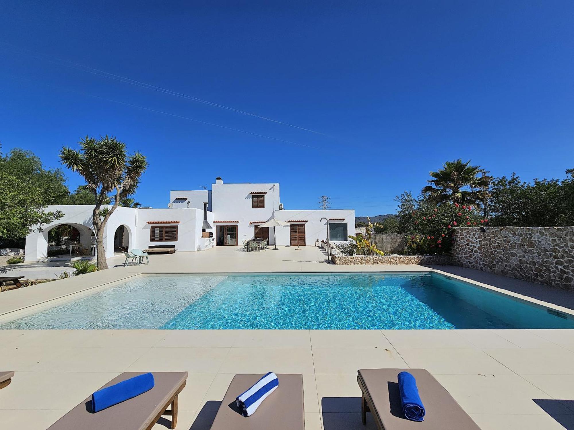 Villa Bello Сан-Антонио-Абад Экстерьер фото